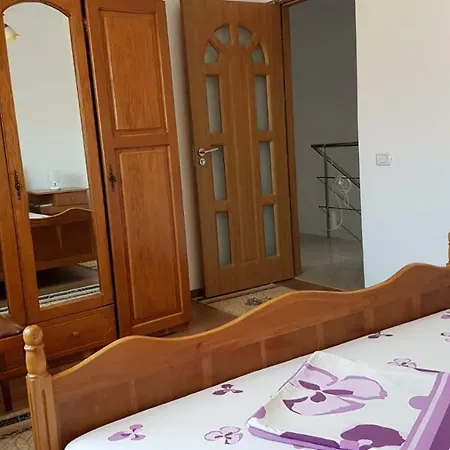 Vila Andre Năvodari